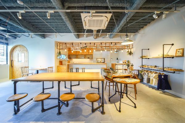 カフェの店舗デザイン事例