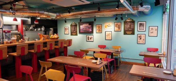 居抜き物件の店舗デザイン事例