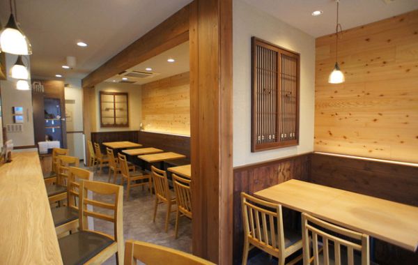 居抜き物件の店舗デザイン事例