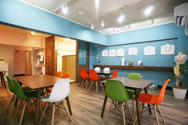 オフィス・ワークスペースの店舗デザイン事例