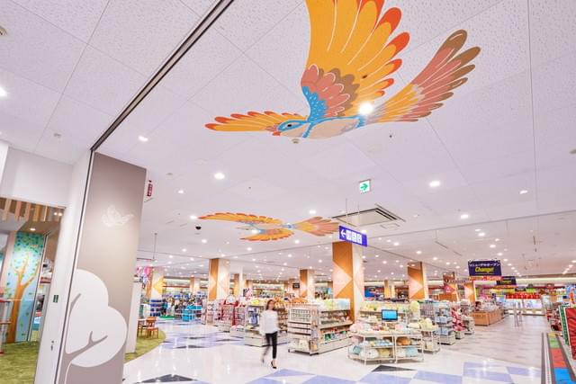 スーパーマーケットの店舗デザイン事例